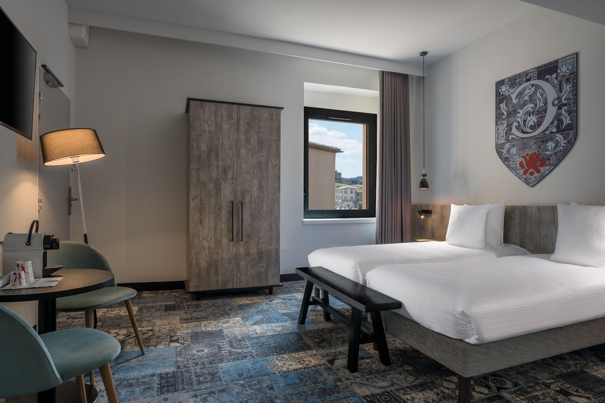 Sowell Les Chevaliers Hotel 4*