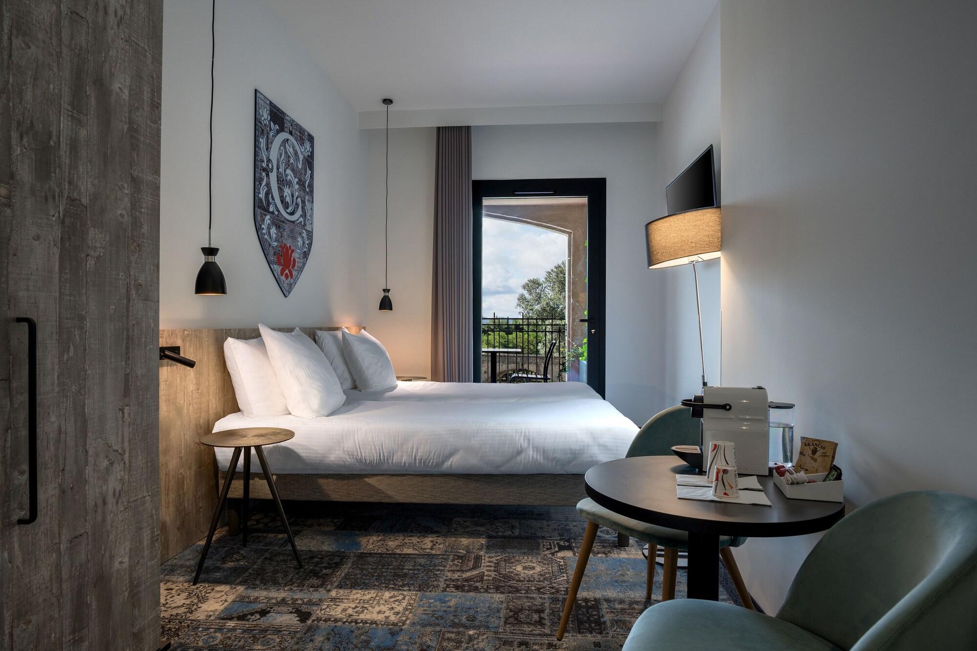 Sowell Les Chevaliers Hotel 4*
