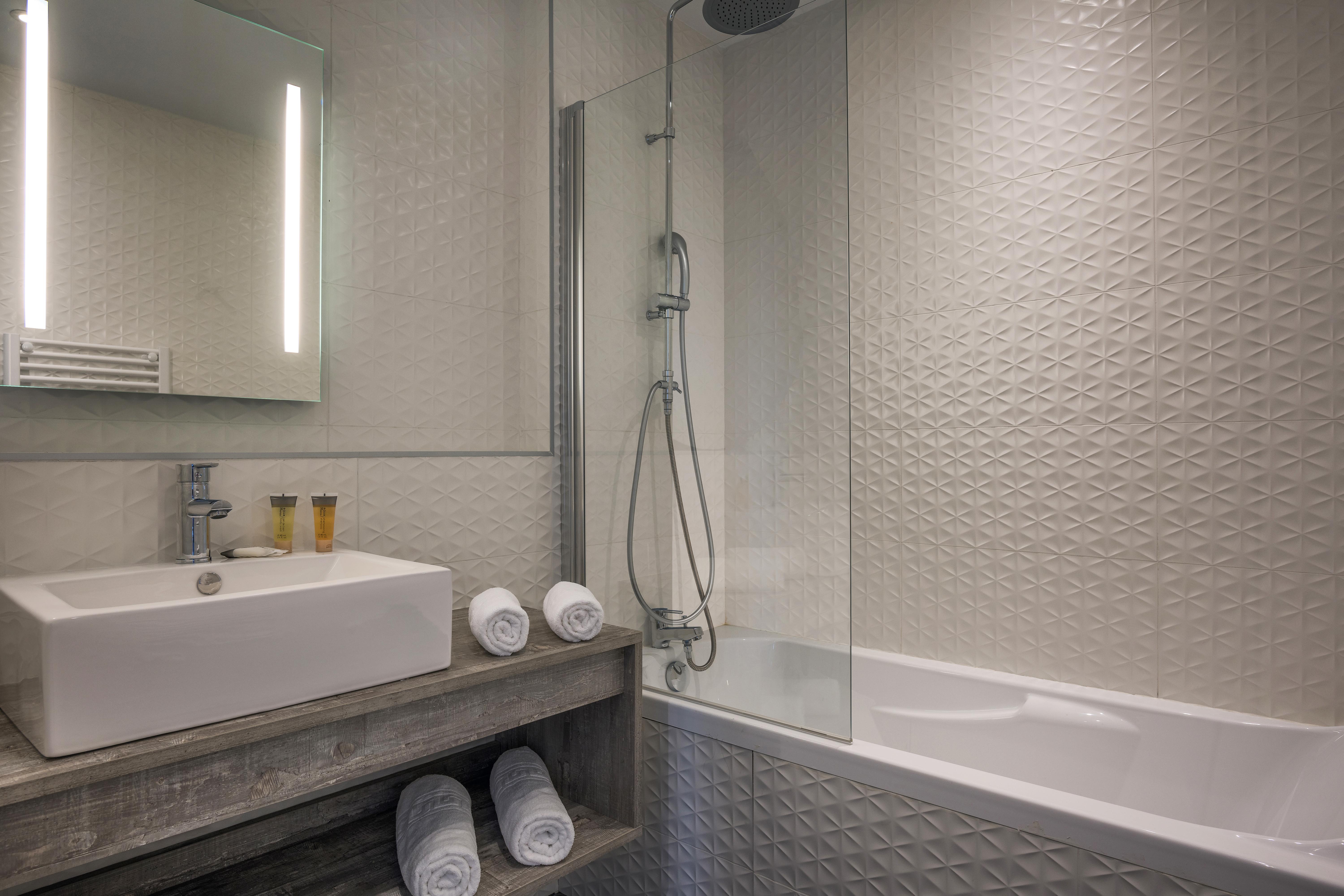 Sowell Les Chevaliers Hotel 4*